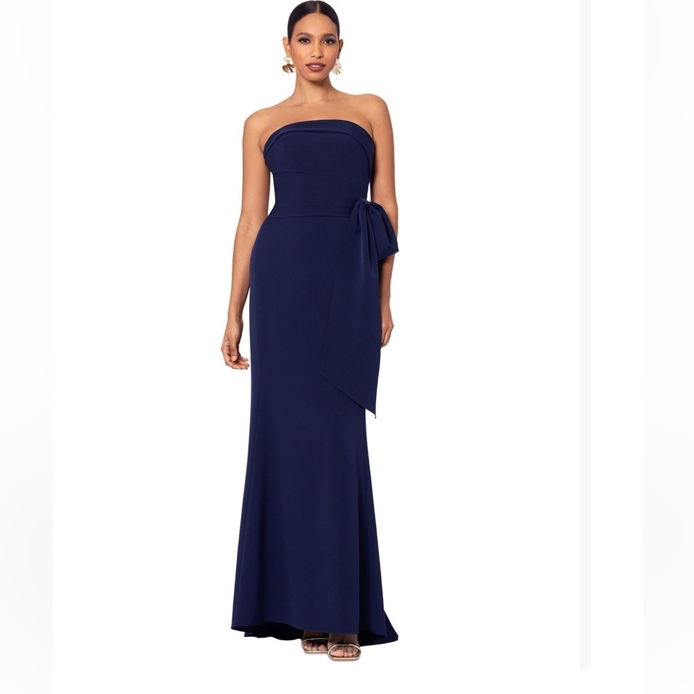 Betsy & Adam Elegant Navy Strapless Gown